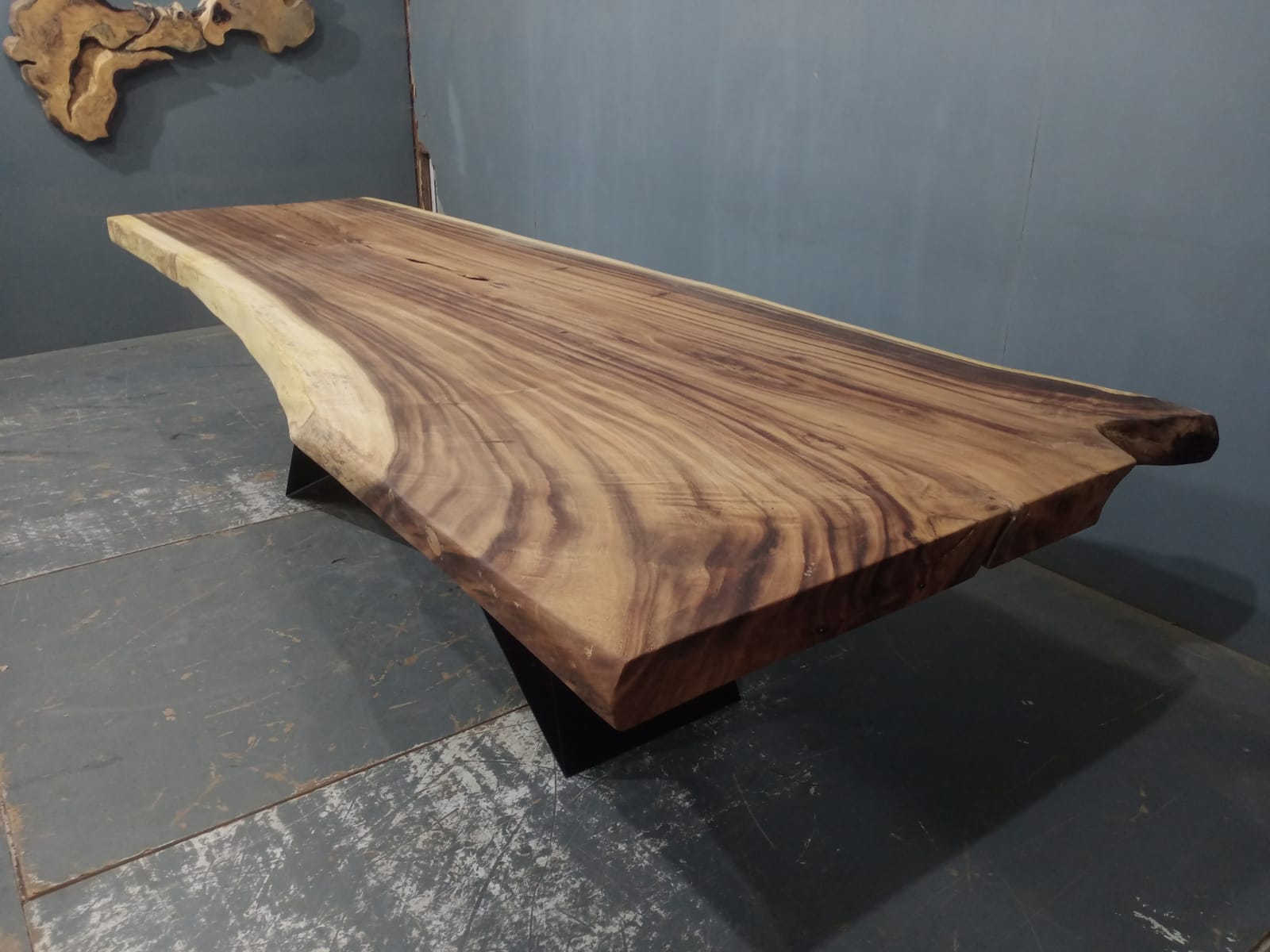 Live Edge Tables