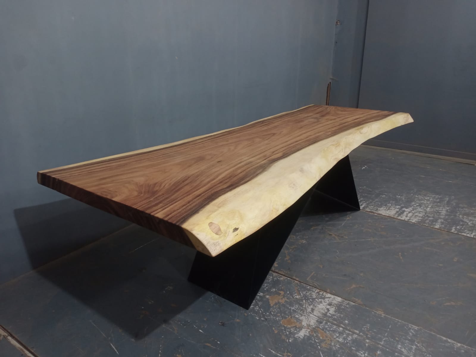 Live Edge Tables