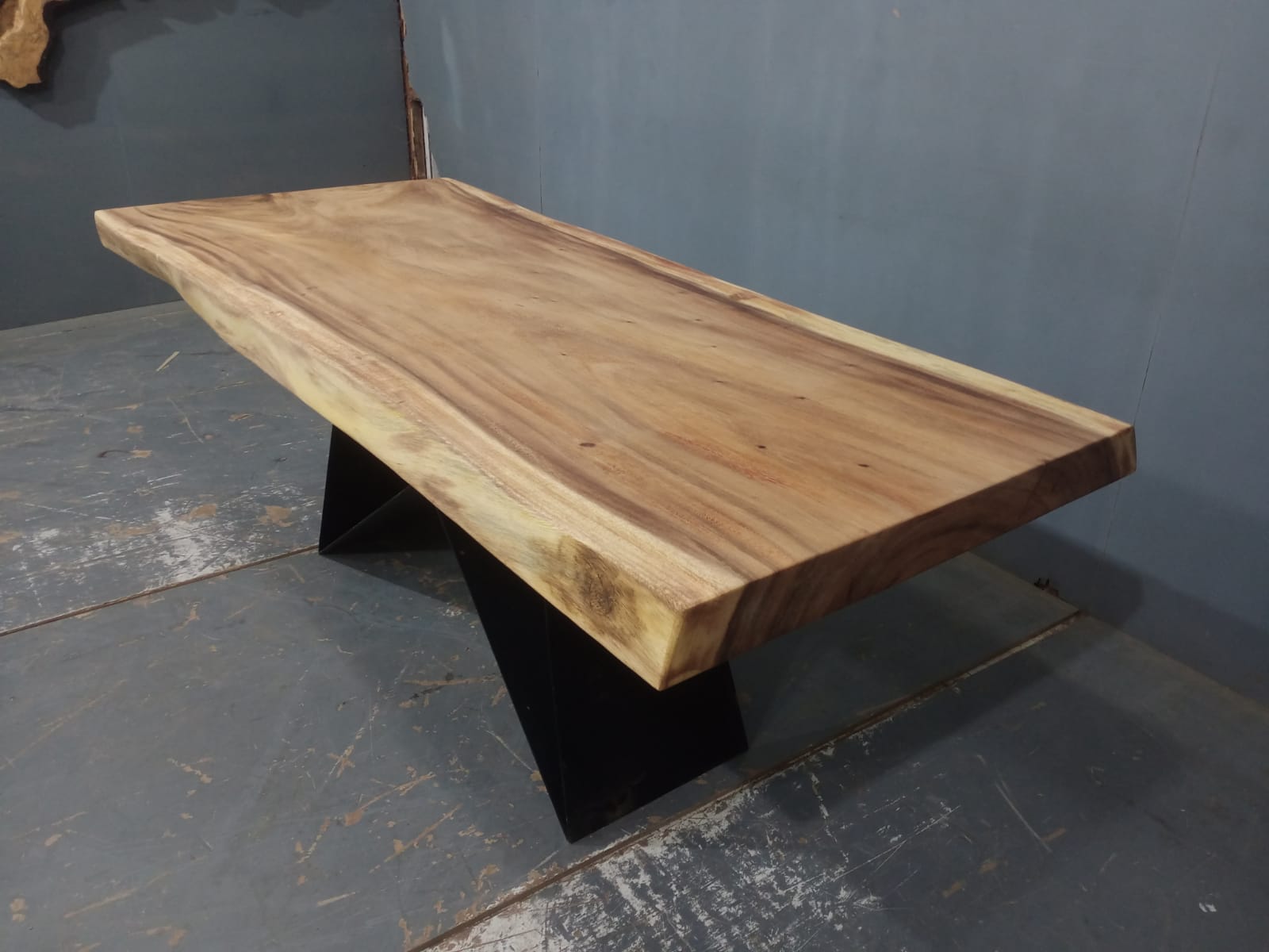 Live Edge Tables