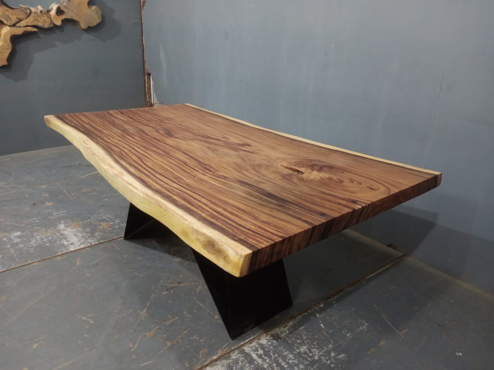 Live Edge Tables