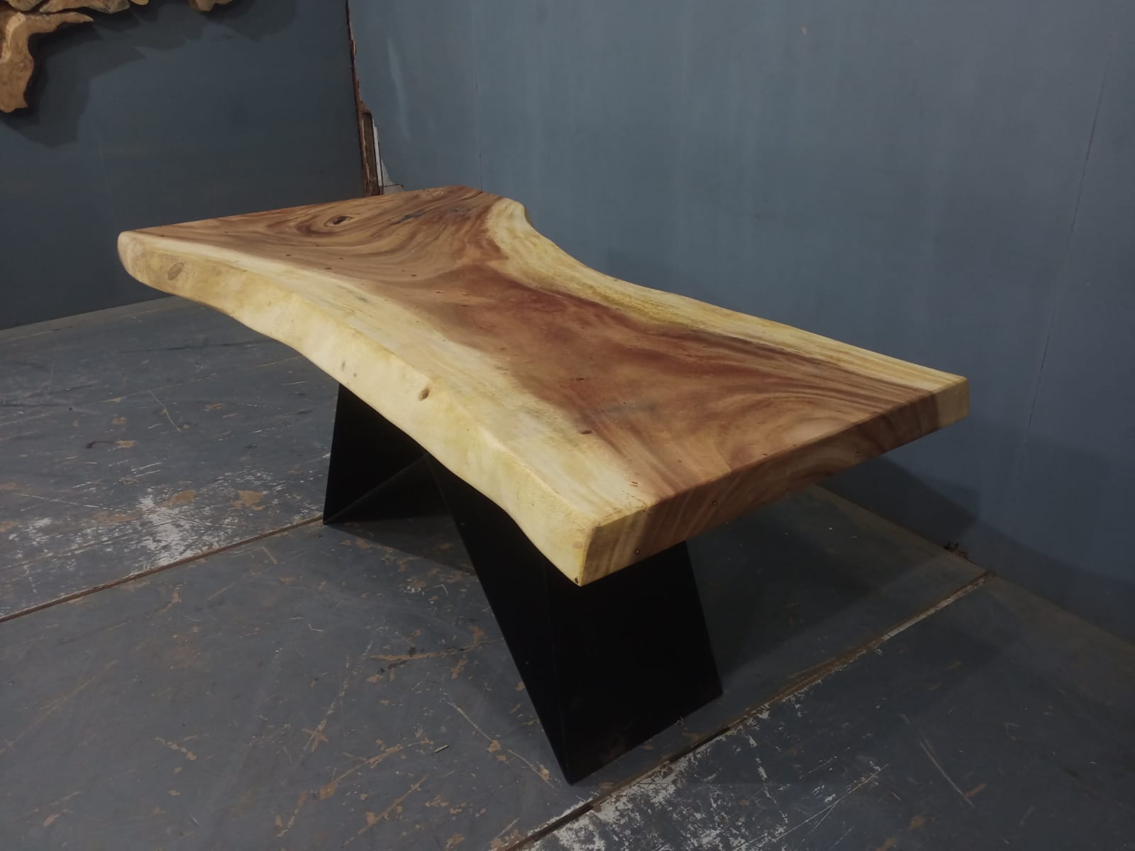 Live Edge Tables