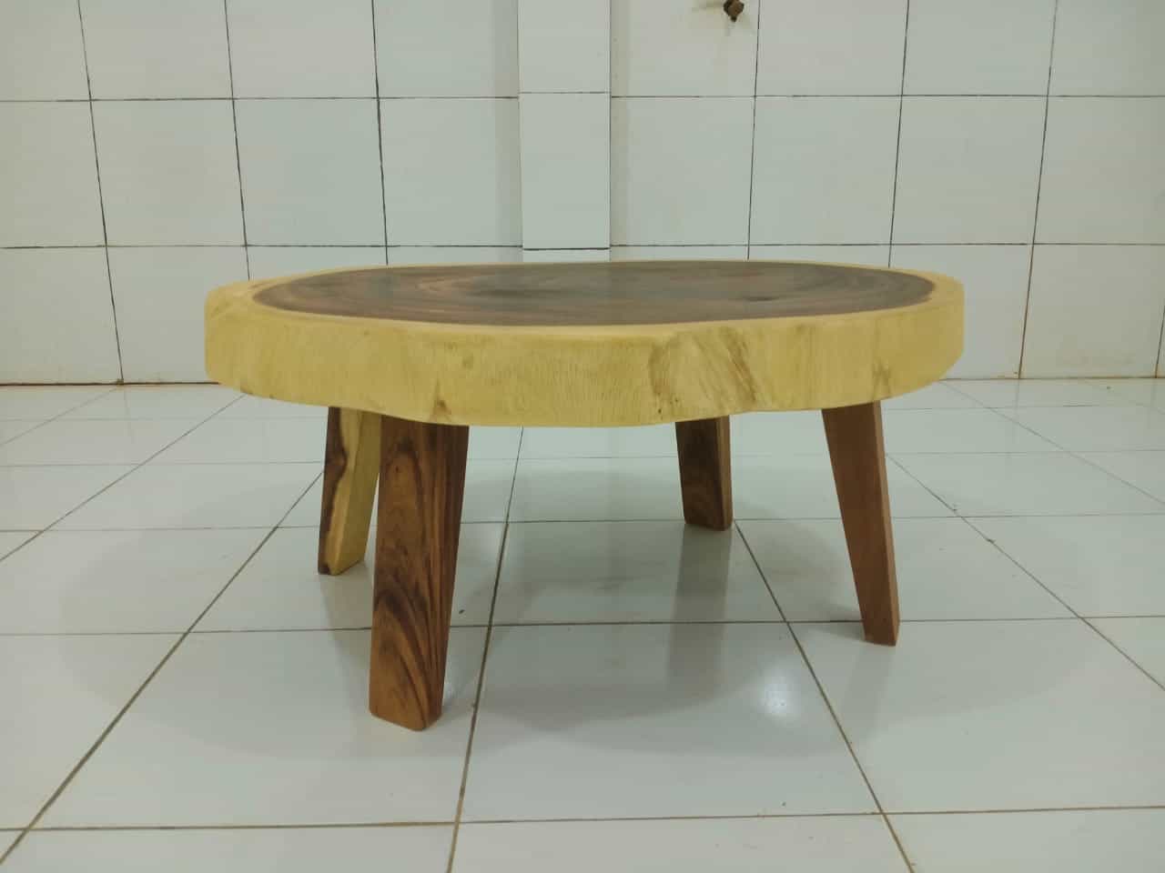 LIVE EDGE TABLES