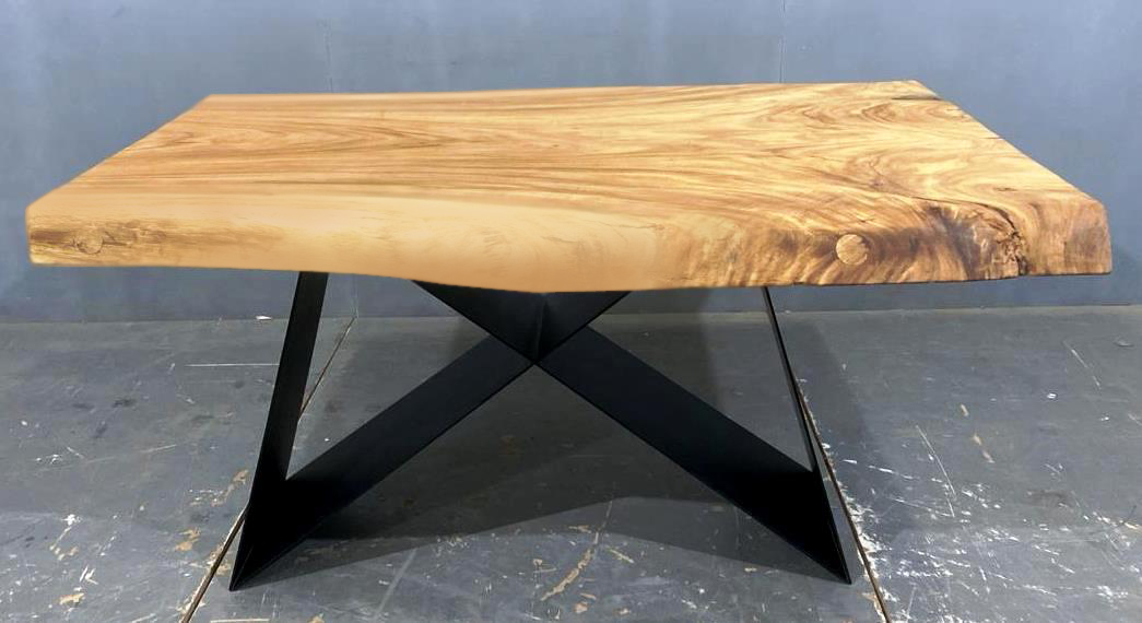 LIVE EDGE TABLES