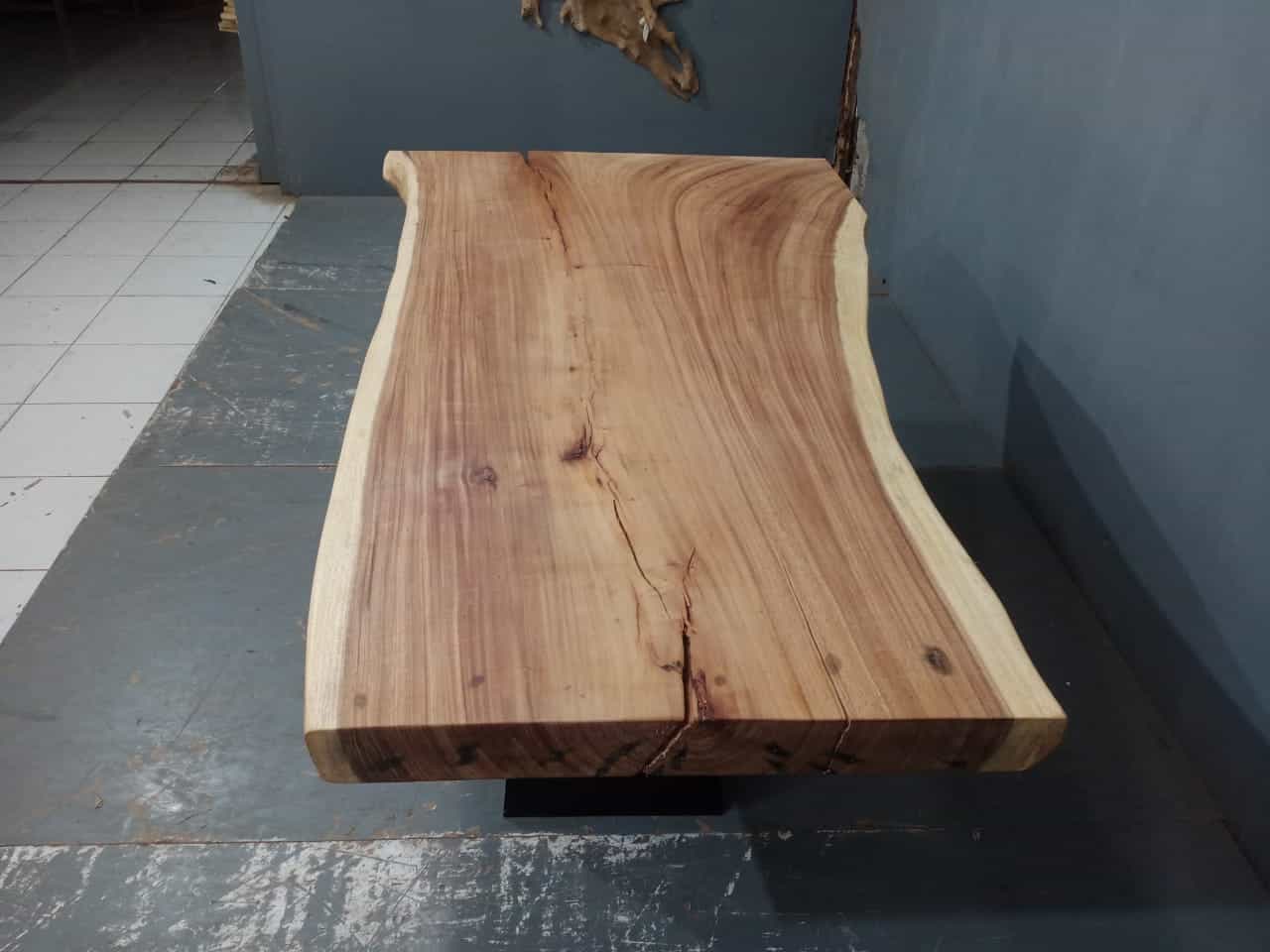 Live Edge Tables