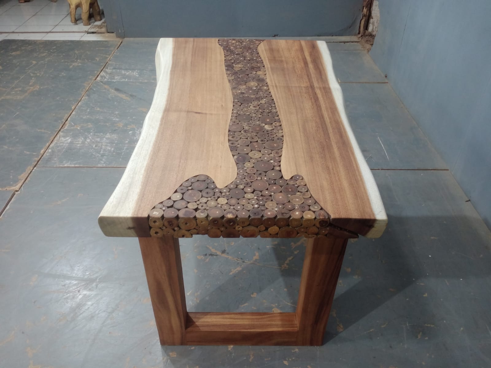 Live Edge Tables