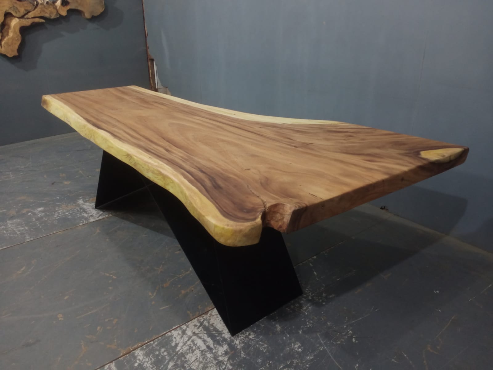 Live Edge Tables