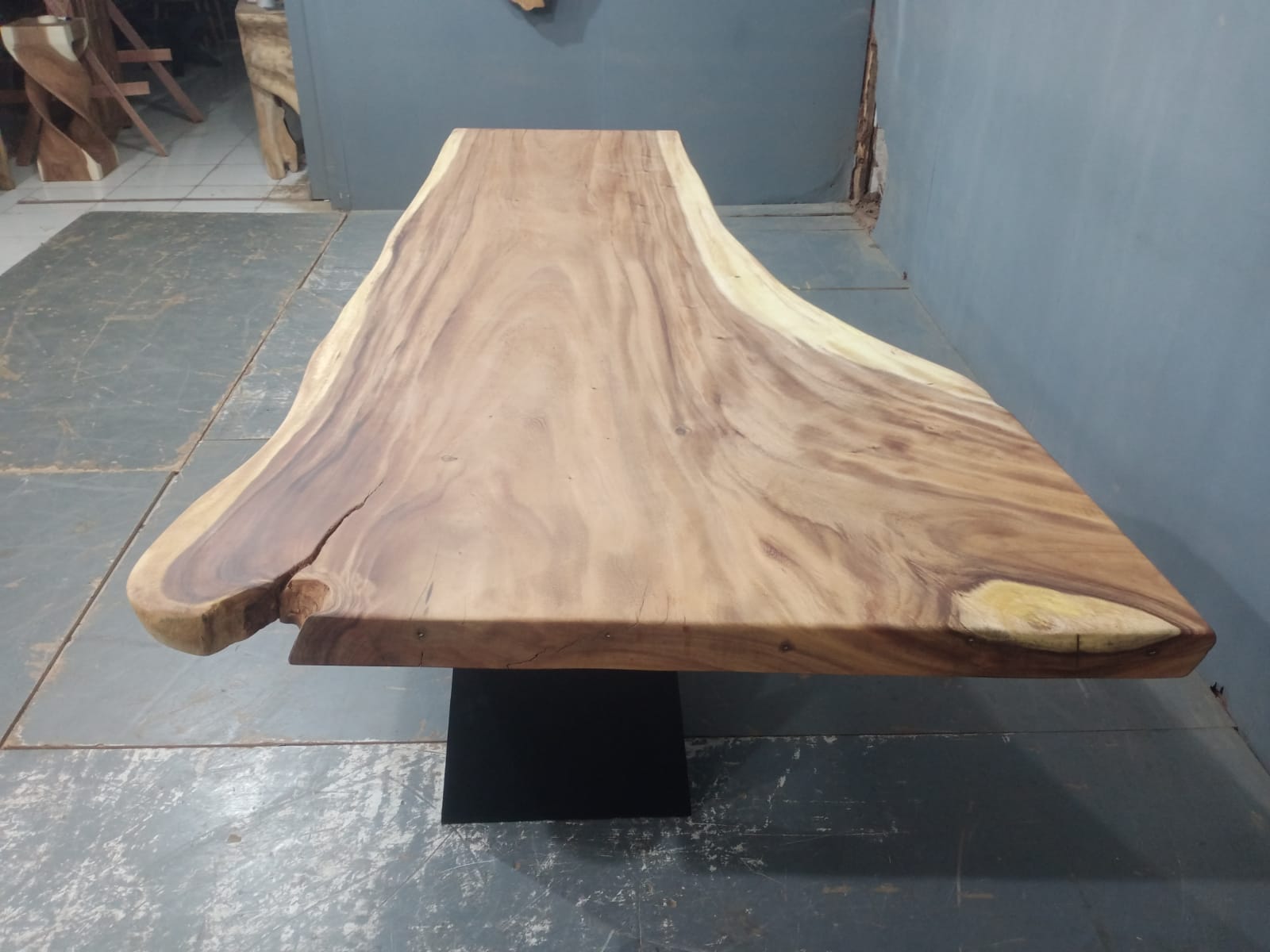 Live Edge Tables